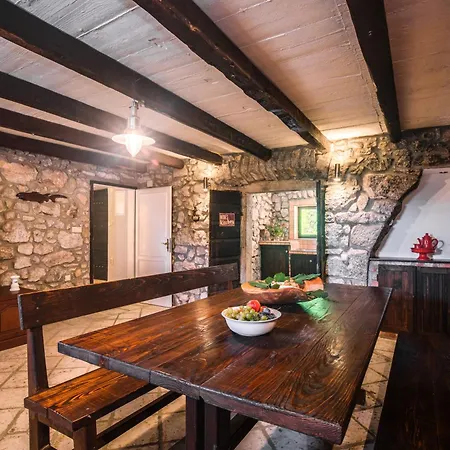 Lina Апартаменты Vrh (Krk)