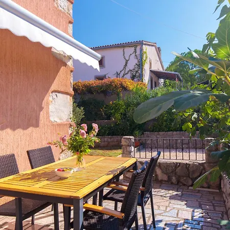 Апартаменты Lina