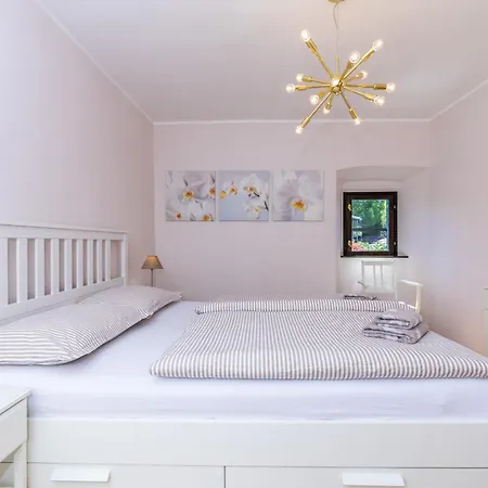 Apartman Lina