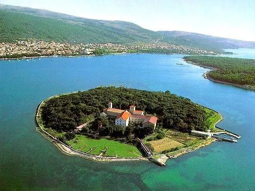 Lina Apartament *
