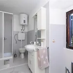 Lina Appartamento Vrh (Krk)